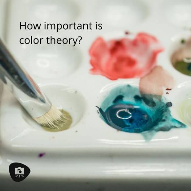 You don't need color theory to painting miniatures - miniature painting and color theory - loading your brush in a dry palette
