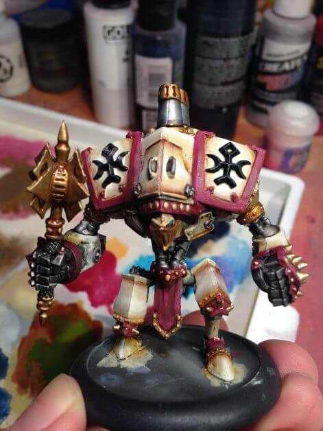 Menoth Crusader Warjack: Quick n' Dirty Paint Job - how to paint a menoth warjack - painting the crusader menoth miniature - warmachine painting - painting warmachine models for menoth - Washed with inks and shades to pull out details - menofix added