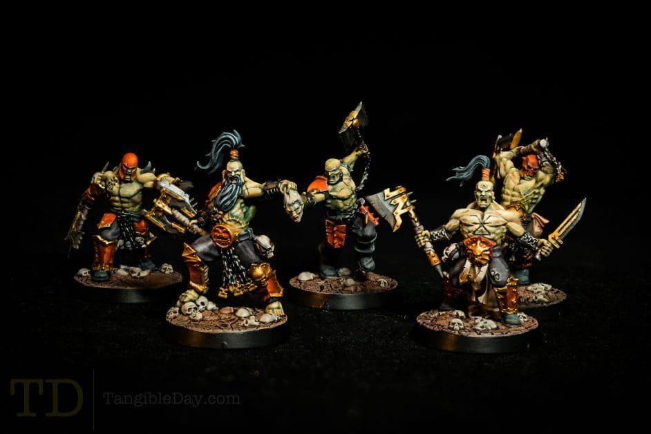 Age of sigmar models varnished with matte finish color vibrant warhammer