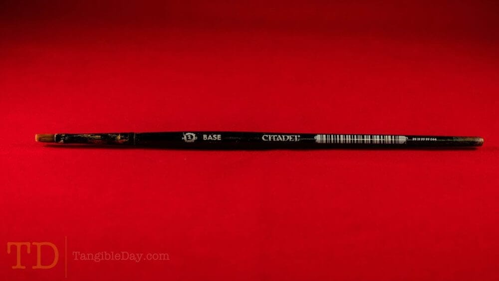 The Citadel Medium Base Brush: A Brush for Speed Painting (Review) - Professional Miniature Painting - Best Brush for Painting Miniatures and Models - Games Workshop Brush