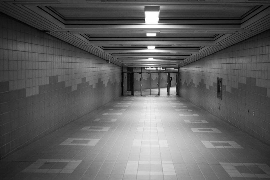 subway hallway structure