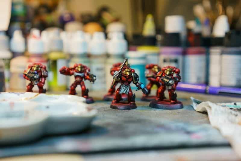 Dry Palettes for Painting Miniatures: Better Than Wet?