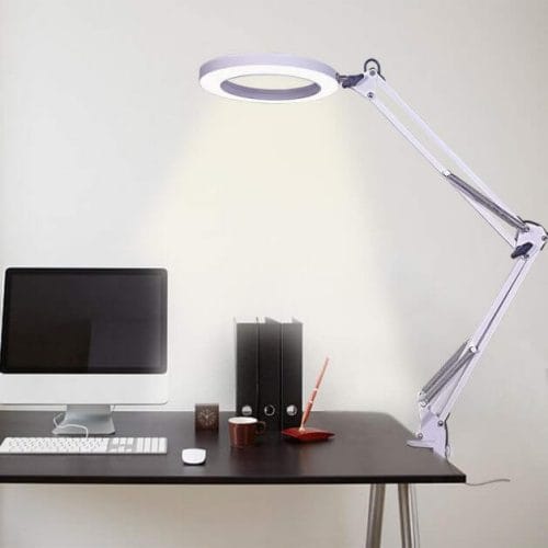 13 Best Lights For Painting Miniatures, Best Light Bulbs For Desk Lamps