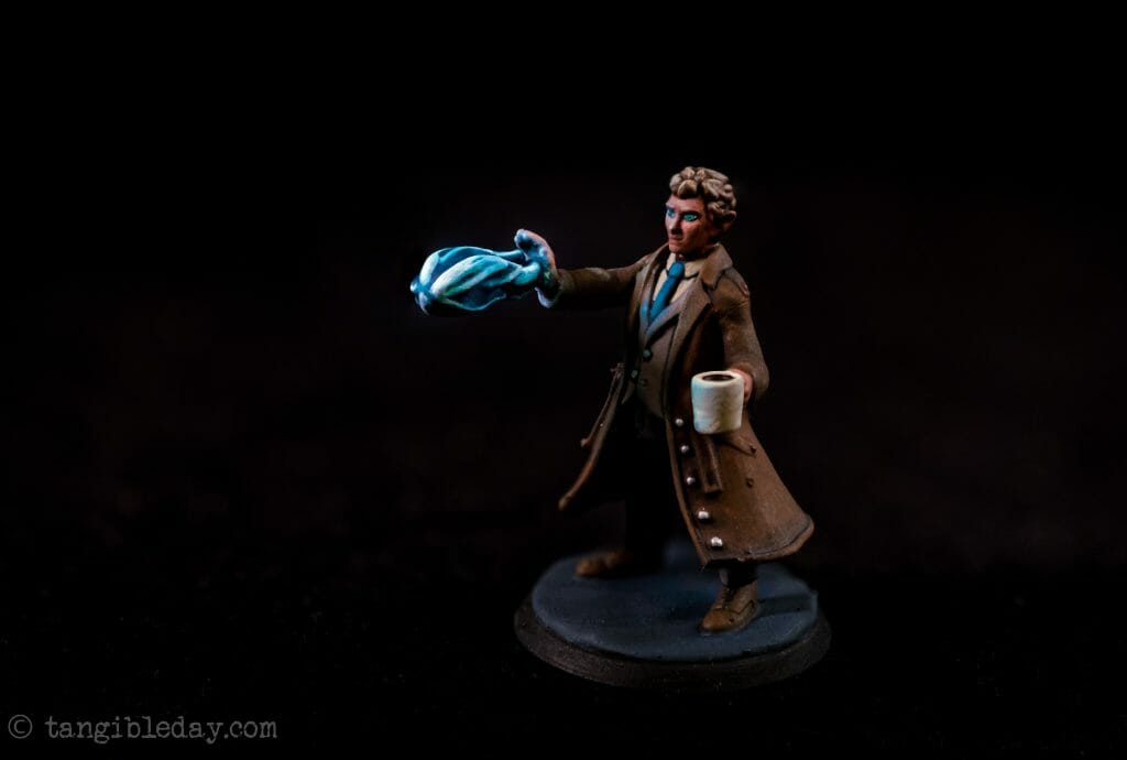 Use Photos to Paint High Contrast Miniatures (5 Steps)