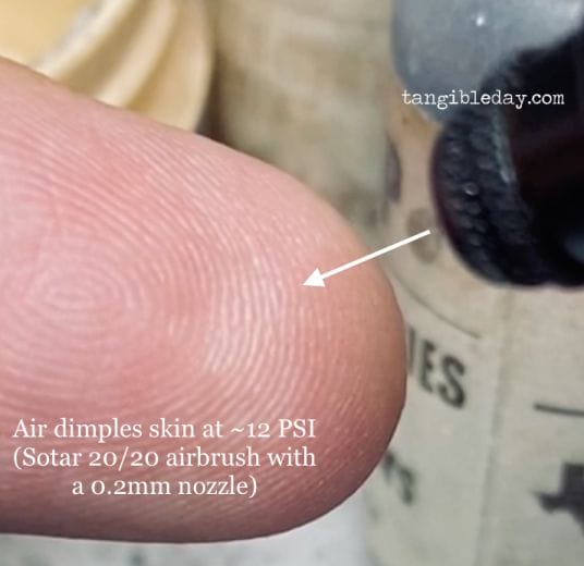 Complete guide to airbrushing miniatures and models - painting miniatures with airbrushes - tips for airbrushing miniatures