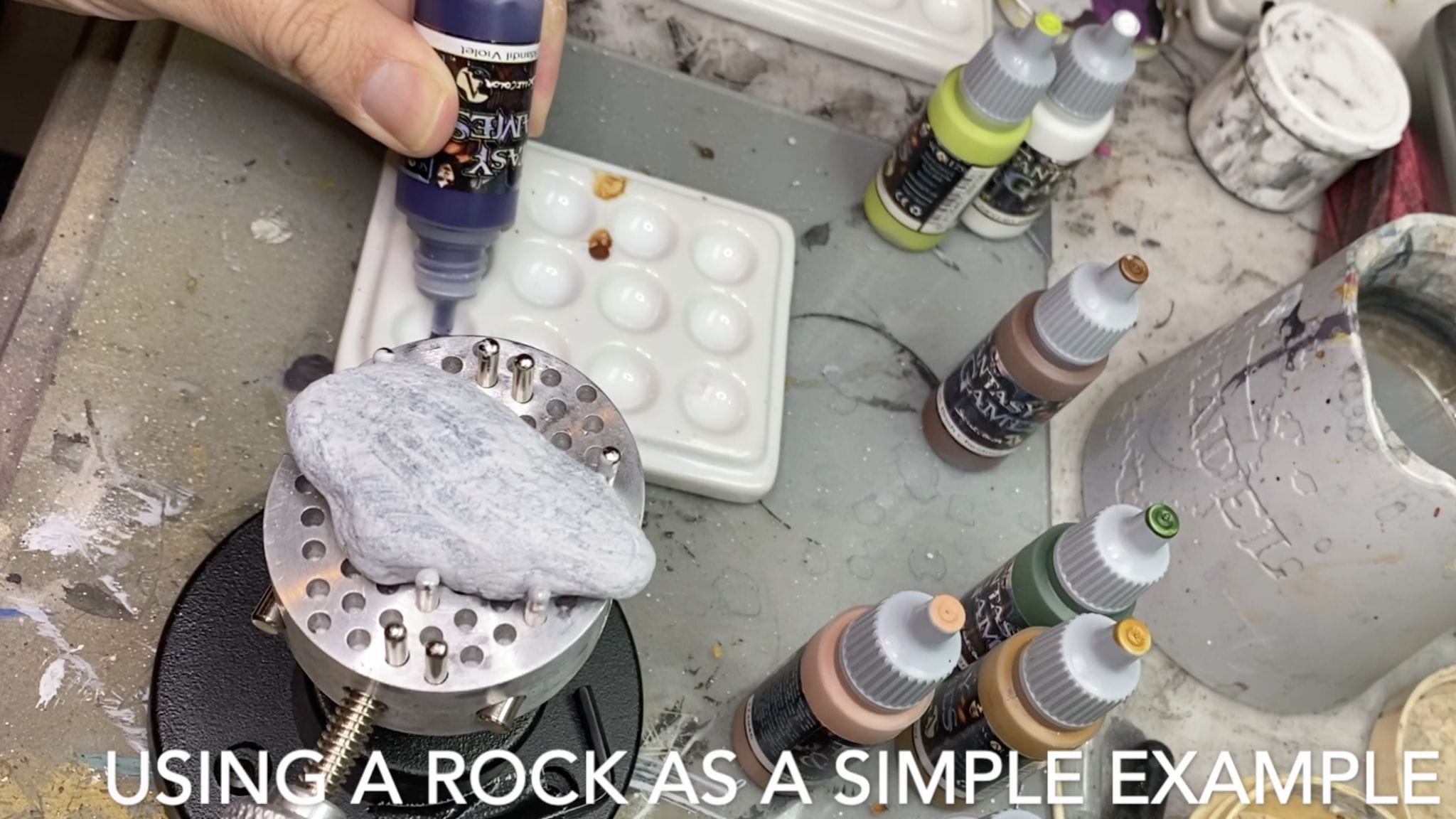 How to Dry Brush Miniatures & Models (Tips, Photos) Tangible Day