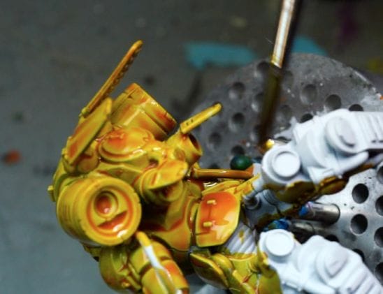How to Paint Yellow Space Marines (Easy and Fast) - how to paint yellow models and miniatures - citadel contrast yellow paint back side