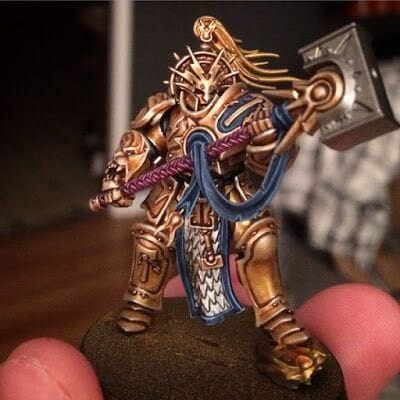 Stormcast Eternal Paint Schemes - 9 Color Motifs - how to paint stormcast eternals - color schemes for stormcast eternals, liberators, celestants, and other Age of Sigmar models from the Stormcast Eternal range - 9 color schemes for Stormcast Eternal models and miniatures from Citadel Games Workshop - sepia wash over retributor armour