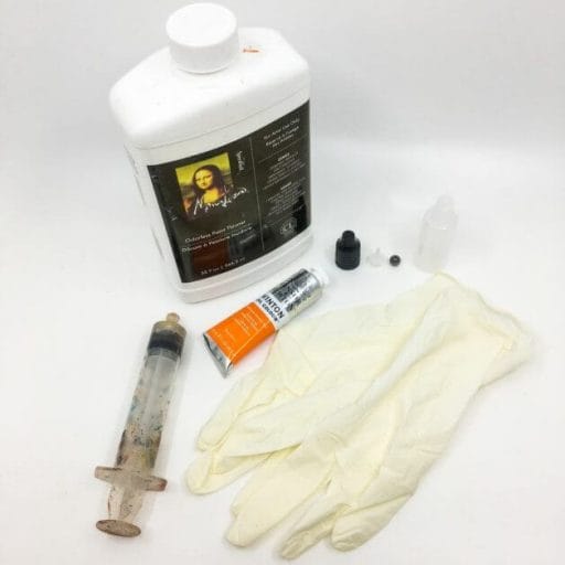 best oil paints for miniatures and models - oil paints for miniature painting and washes – how to use oil washes and filters for scale models – oil paint for painting miniatures - tutorial miniature painting with oils - preparing oil paint supplies