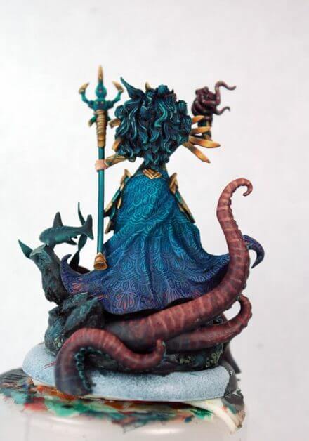 How to paint miniatures competitively – how to paint for competition – painting contest – how to win a painting contest – Marike Reimer miniature painting – interview with Marike Reimer about the Kraken Mistress – how to paint miniatures like a pro – how to paint miniatures professionally – best miniature painting tutorials – rear view blending and color smoothing 