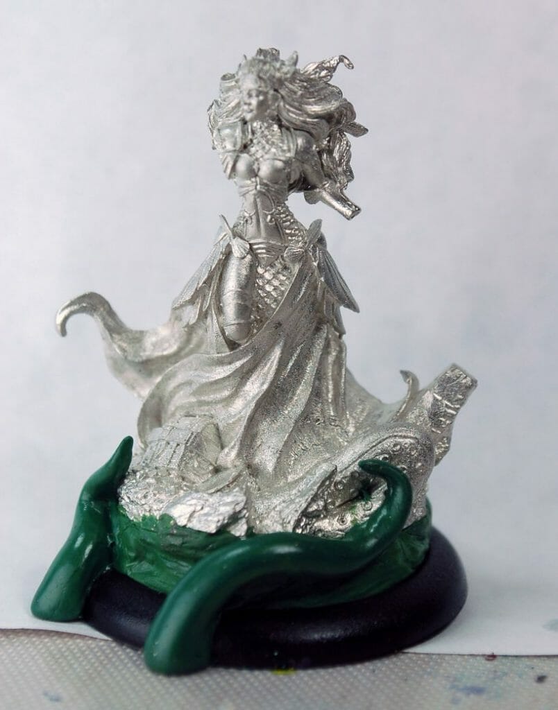 How to paint miniatures competitively – how to paint for competition – painting contest – how to win a painting contest – Marike Reimer miniature painting – interview with Marike Reimer about the Kraken Mistress – how to paint miniatures like a pro – how to paint miniatures professionally – best miniature painting tutorials – preparing the miniature 