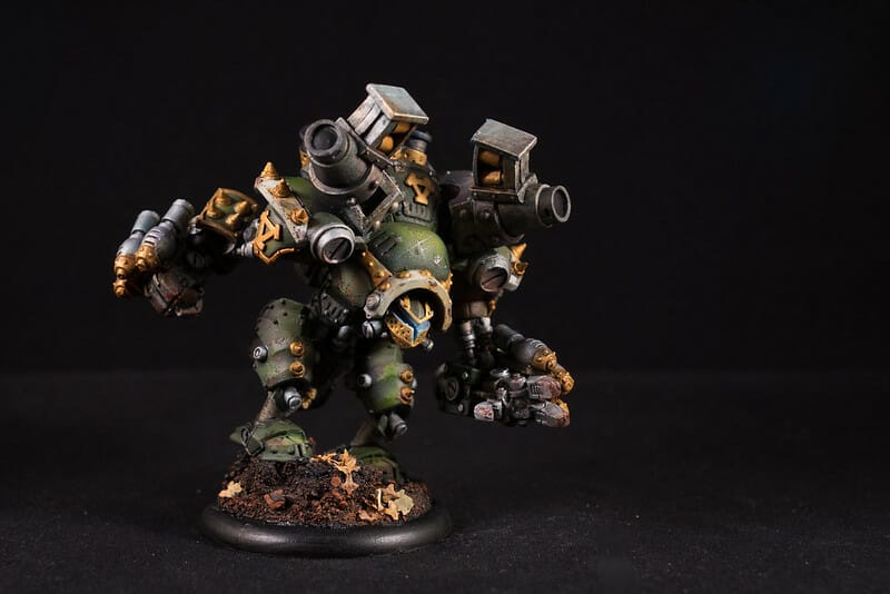 Best 15 inks for painting miniatures and models - citadel wash set - best inks for miniature painting - best inks for models - how to use inks on miniatures - inks for painting miniatures - Warmachine Khador model painted with Daler Rowney acrylic inks