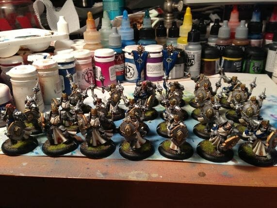 Best oil paints for miniatures and models - how to use oil paints for painting minis - miniature painting oils - painting miniatures with oil - best oil paint for miniature painting - speed painting with oil paints precursor knights