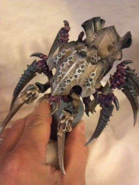 Tyranid color paint schemes – how to paint tyranids – tyranid paint schemes – tyranid army scheme – tyranid color scheme – How to choose Tyranid army color scheme – Tyranid Warhammer 40k colors – Hive fleet color schemes – Hive fleet paint scheme – brown washed carapace