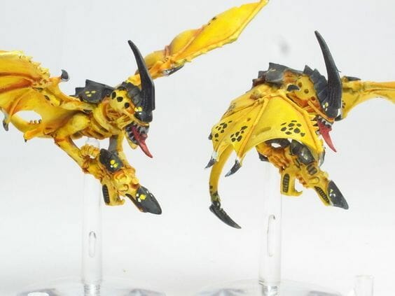Tyranid color paint schemes – how to paint tyranids – tyranid paint schemes – tyranid army scheme – tyranid color scheme – How to choose Tyranid army color scheme – Tyranid Warhammer 40k colors – Hive fleet color schemes – Hive fleet paint scheme – yellow winged nids 