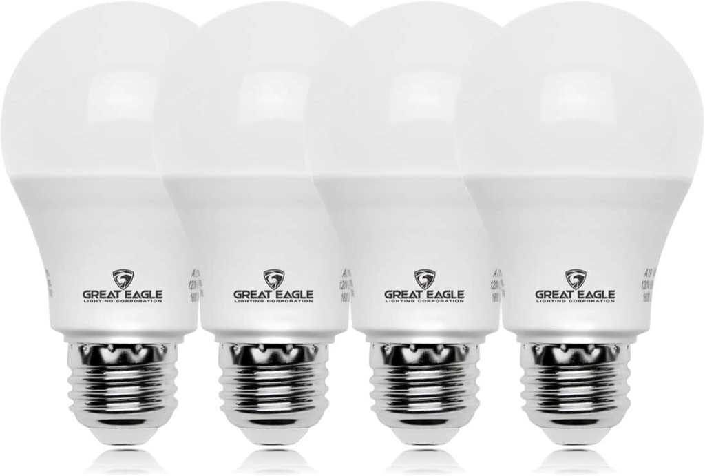 LED light bulbs designed for daylight-balanced art and hobby lighting
