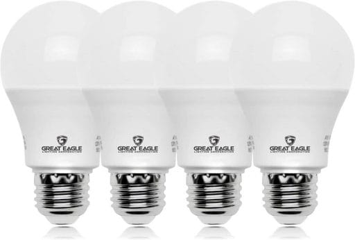 Best Daylight Bulbs for Art and Hobbies (Key Guide and Tips) - best bulbs for artists and painters - best daylight bulbs for painting and artists - information about daylight bulbs and proper lighting for art and hobbies - LED bulbs