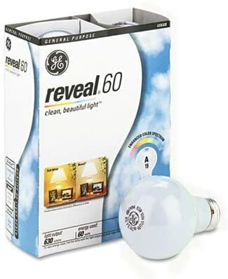 Best Daylight Bulbs for Art and Hobbies (Key Guide and Tips) - best bulbs for artists and painters - best daylight bulbs for painting and artists - information about daylight bulbs and proper lighting for art and hobbies - Incandescent bulb