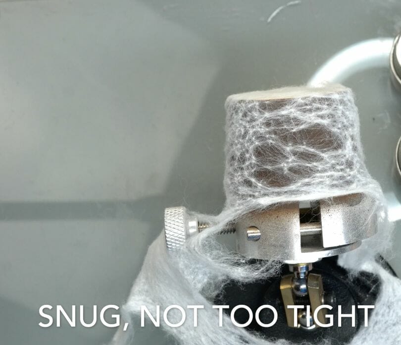 How to paint marble effects on miniatures – painting white marble – painting stone effect miniatures -how to paint marble on miniatures and models – airbrush stencil marble – marbleizing miniatures – airbrushing marble effect - snug stencils application