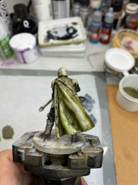 Oil Painting the Star Wars "Mandalorian" Alla Prima - how to paint a 3D printed resin model with oil paint - speed painting miniatures with oils - shading the cloak
