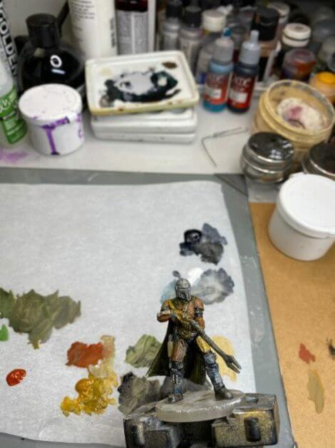 Oil Painting the Star Wars "Mandalorian" Alla Prima - how to paint a 3D printed resin model with oil paint - speed painting miniatures with oils - increasing contrast