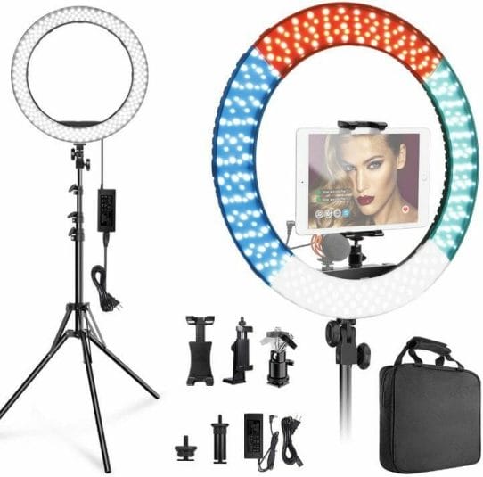Best LED Ring Lights for Miniature Photography - good lights for photographing miniatures - best lights for taking better pictures of models and miniatures - ring light review for painting miniatures - photography tips for lighting miniatures and models - Inseesi ring light with stand