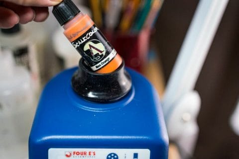 Vortex model paint mixer review - Four E's scientific laboratory vortex mixer - vortexer review for miniature paint - how to use a model paint vortex mixer - tips and review for vortex mixers for miniature and model paint - guide tips for vortex mixing model paint - using the vortex mixer orange paint