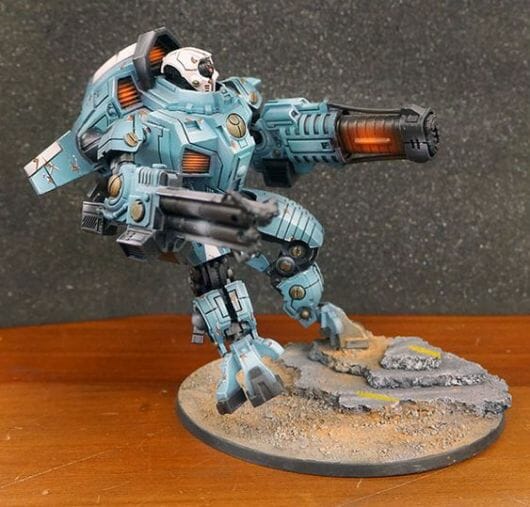 Tau sept color schemes, caste color schemes for Tau, T'au paint color scheme ideas – Grimdark Tau style, Blachitsu Tau painting, how to paint Tau miniatures, Games Workshop Tau paint schemes – How to paint grimdark Tau – painting Blanchitsu Tau - light blue airbrushed tau with orange osl effects