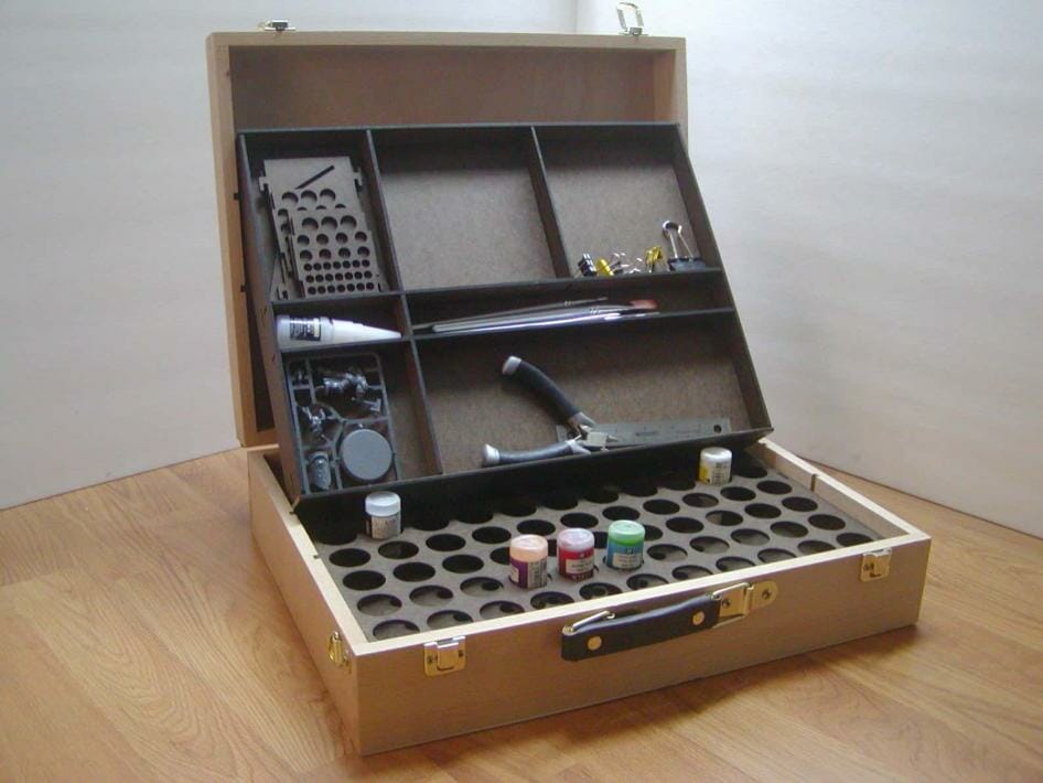 Best miniature painting cases, portable hobby paint station, and miniature paint workstations for modeling and hobbyists – Best portable hobby workstation for painting miniatures and models – tips and guide for paint organizers - model paint case and box -Vallejo and Army painter dropper bottle storage case for travel or painting station 