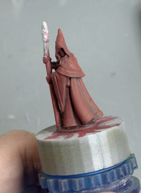 How to paint RPG miniatures for tabletop games in 10 easy steps - painting dnd models - rpg miniature painting - how to paint miniatures for dnd and roleplaying games RPGs - painting dungeon and dragon models - painting dnd minis - recommended varnishes for gaming miniatures - dried DIY wash