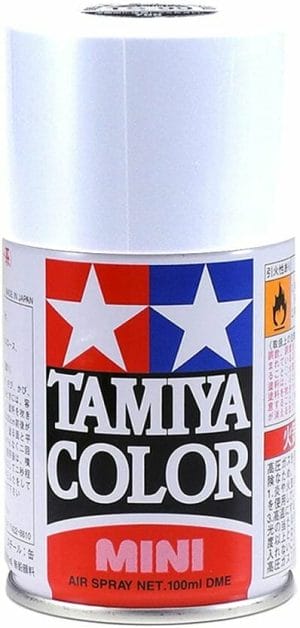painting dnd models - rpg miniature painting - how to paint miniatures for dnd and roleplaying games RPGs - painting dungeon and dragon models - recommended varnishes for gaming miniatures - tamiya color flat spray