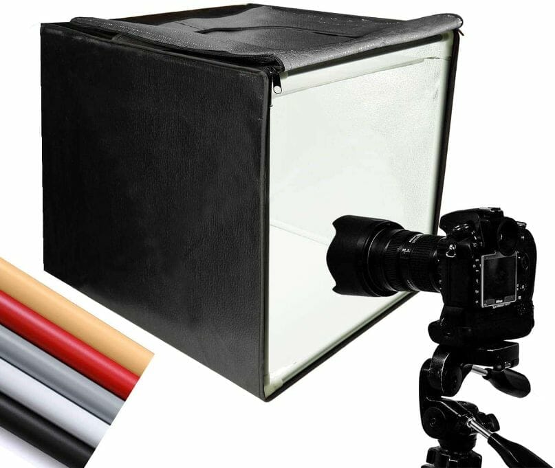 Pros and Cons of a Lightbox - How to Take Better Miniature Photos Without a Lightbox - Tips for Taking Better Pictures of Miniatures and Minis Without a Photobox studio - tips for hobby photography - miniature photography - lightbox