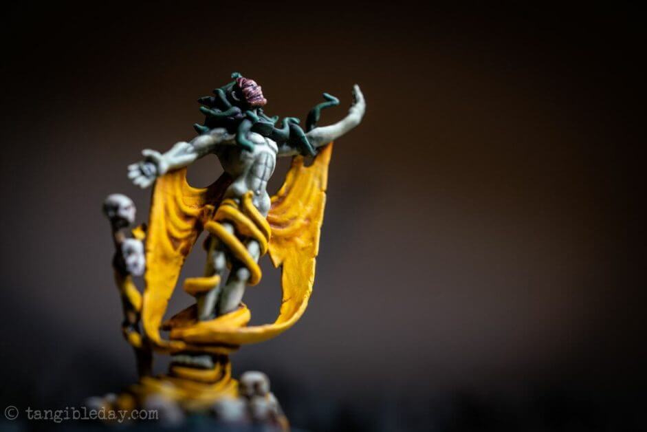 How to paint yellow models – shading yellow miniatures – painting yellow miniatures – painting board game miniatures – Cthulhu wars painting – Petersen Games - how to shade yellow minis – how to paint yellow minis and models – quick yellow painting – best yellow paint - final action photograph 
