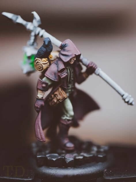 How to paint miniatures simply - simple complexity - painting philosophy for miniatures and models - using simple techniques for complex projects - the grymkin wanderer close up