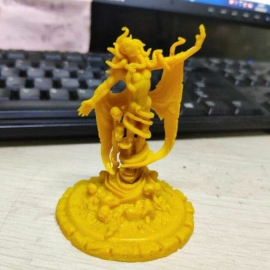 How to paint yellow models – shading yellow miniatures – painting yellow miniatures – painting board game miniatures – Cthulhu wars painting – Petersen Games - how to shade yellow minis – how to paint yellow minis and models – quick yellow painting – best yellow paint - plastic board game miniature yellow