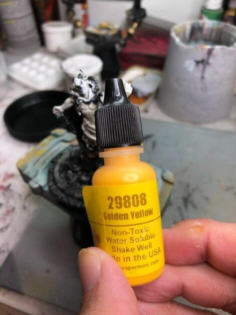 How to paint yellow models – shading yellow miniatures – painting yellow miniatures – painting board game miniatures – Cthulhu wars painting – Petersen Games - how to shade yellow minis – how to paint yellow minis and models – quick yellow painting – best yellow paint - yellow base coat