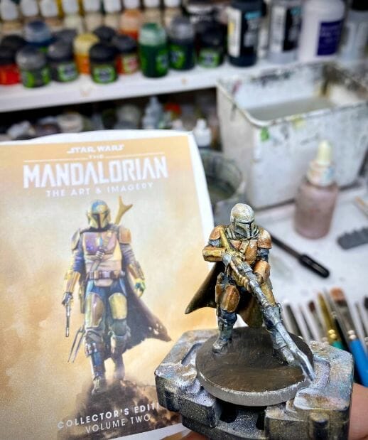 Miniature Painting Tips for Beginners - tips for beginner miniature painters - painting miniatures for beginners - reference photos help