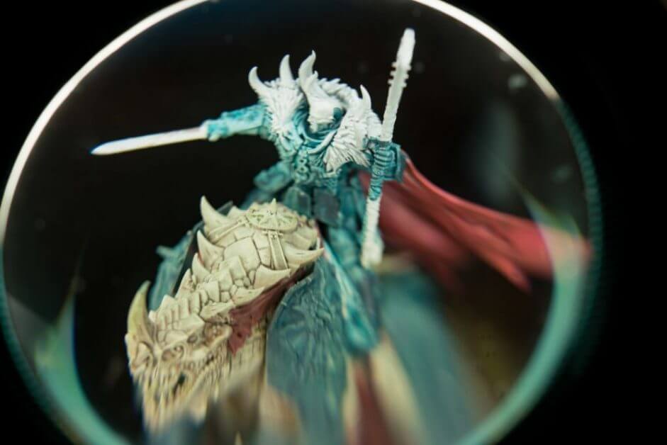 Take Professional Pictures of Your Miniatures Helpful Tips - Taking better photos of minis – photography tips for taking pictures of miniatures – simple tips for taking great photos of your painted miniatures – photography tips to help you produce better pictures – miniature photography guide -  magnifying lens