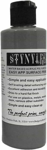 How to prime miniatures with an airbrush - how to airbrush primer on miniatures and models - priming miniatures with an airbrush - tips for priming miniatures with an airbrush - badger stynylrez primer