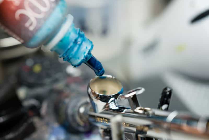 How to thin acrylic paint for airbrushes – how to thin paint for airbrushing miniatures and models –  What and how to thin hobby paint for your airbrush - dropping paint directly into airbrush paint cup