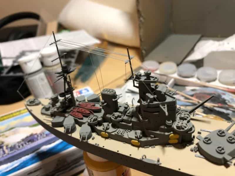 9 Recycling Ideas for Old Sprues from Warhammer and Model Kits - sprue terrain with Warhammer 40k kits – recycling Warhammer sprues – rigging and cable sprues for miniatures