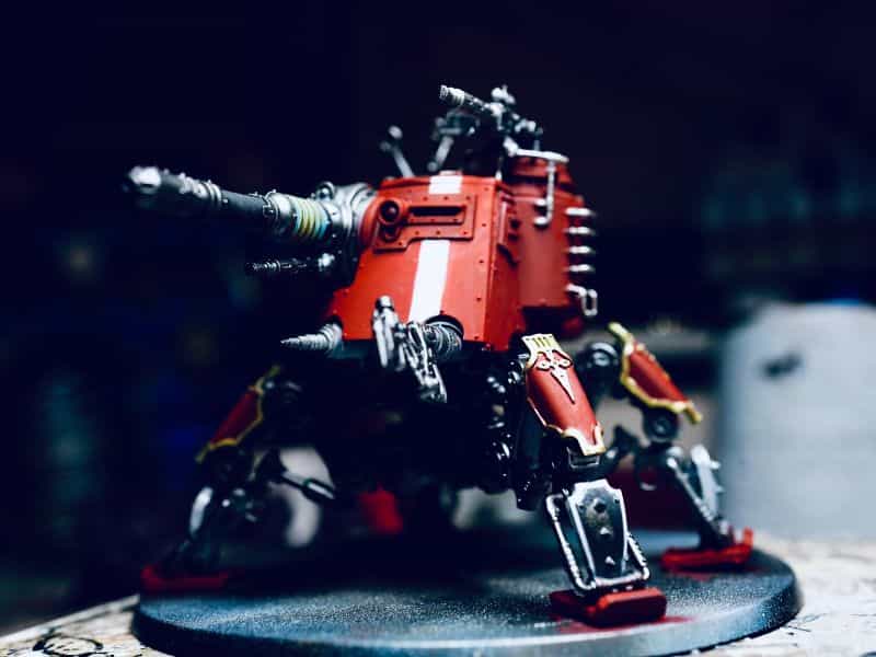 Lighting Styles and Techniques For Miniature Portfolios (Guide) - Lighting techniques for better miniature photos - lighting for miniature photography - lighting styles for miniature and model photos - hobby photography scale modeling photos - adeptus mechanicus