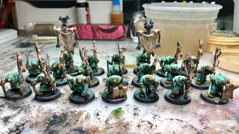 Batch Painting Miniatures (Tips and Tutorial) - how to assembly line paint models for warhammer 40k and board games - skaven miniatures