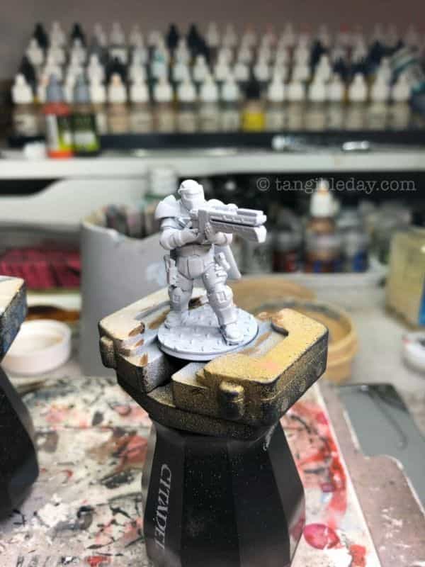 3D printed miniature sci fi model showing primer on it - example of using a cheap primer for 3D prints