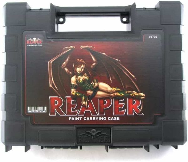 11 Best D&D Miniature Carrying Cases and Storage Options - best carrying cases for rpg miniatures - dnd miniature carry cases - DnD miniature transport case for gamers - reaper case