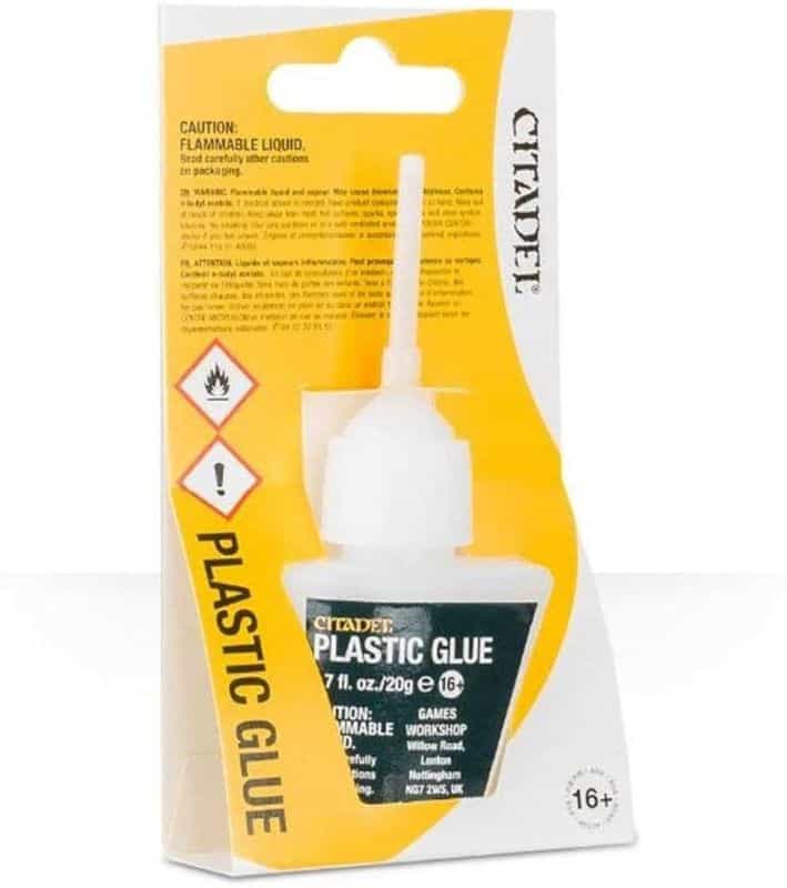 Revell Contacta Liquid Glue with Professional Needle Applicator :  : Toys & Games