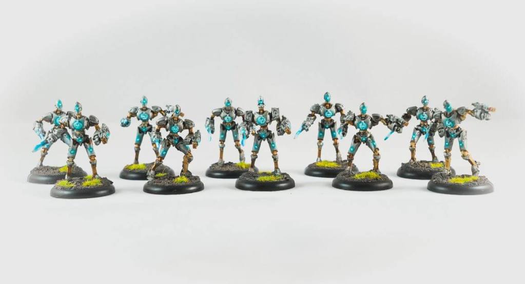 Black or White Backgrounds for Miniature Photos: What’s Right For You? - black or white background for miniatures - miniature photo background - convergence of cyriss warmachine models white