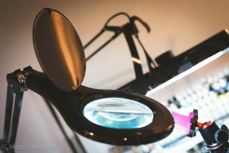 10 Best Magnifying Lamps for Painting Miniatures and Models (Review) - best magnifying lamp for painting miniatures - magnifier for hobbies