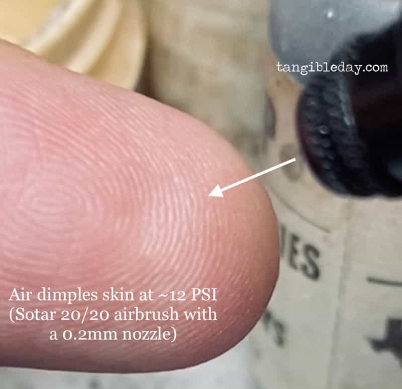 Complete guide to airbrushing miniatures and models - painting miniatures with airbrushes - tips for airbrushing miniatures