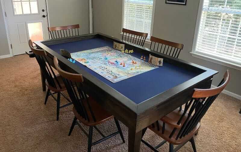 10 Great Wargaming Tables for RPGs and Tabletop Games - best game tables for RPGs - best wargaming table for warhammer - board game dinning room tabletop